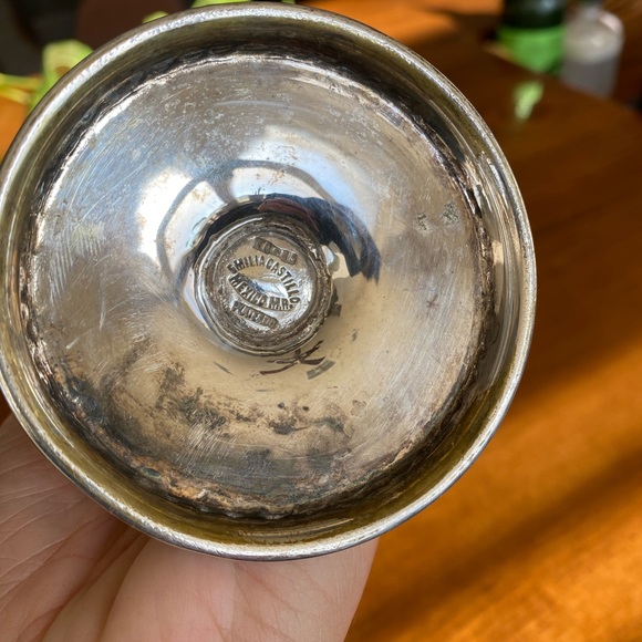 Vintage EMILIA CASTILLO Mexican Parrot Hammered Silver Plate Wine Goblet Cup - Picture 2 of 3